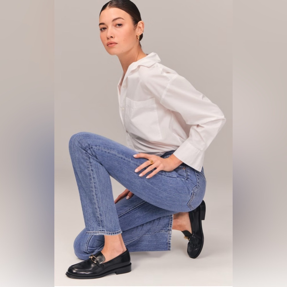 Ultra High Rise Ankle Straight Jean